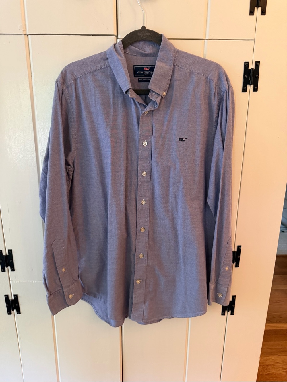 Vineyard Vines Men's Button-Down Shirt in Light Blue Oxford